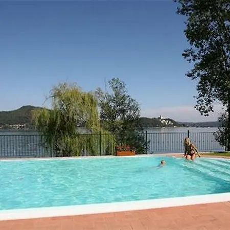 Darsena Madre Appartamento Meina